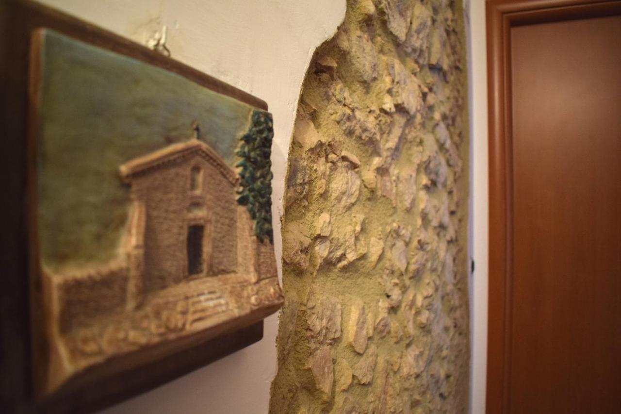 Domus - Casa Vacanza B&B Veroli Экстерьер фото
